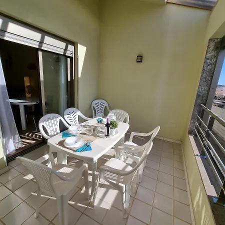 Casa de Férias Vientos Only 100m To The Surf Beach, Terrace, Balcony, Sea View, Wifi